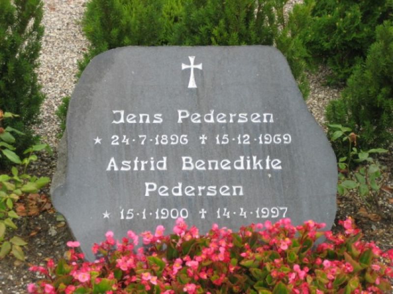 Astrid Benedikte  Pedersen .jpg